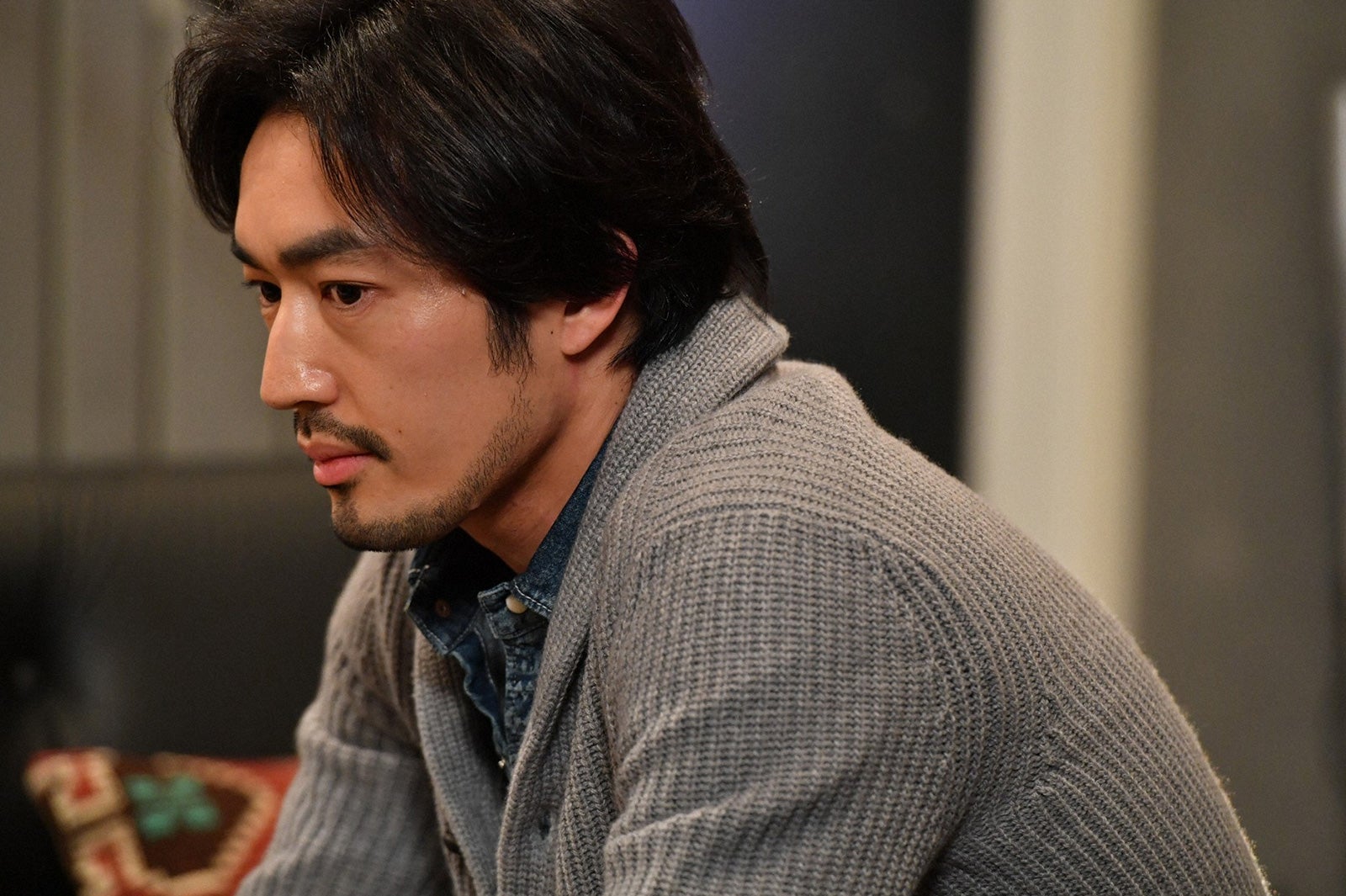 みくり 新垣結衣 との甘い生活に プロの独身 津崎 星野源 が緊張 逃げるは恥だが役に立つ 第10話あらすじ モデルプレス