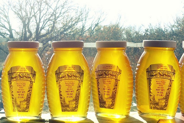 ハチミツは美肌づくりの強い味方!Honey by Wendy Berry