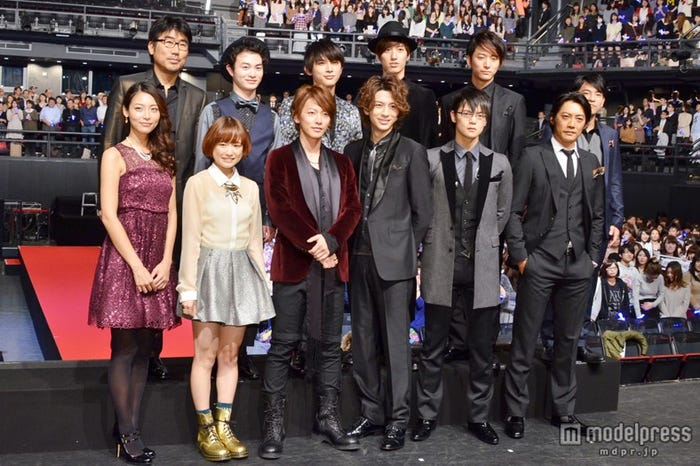 (前列左から)大原櫻子、佐藤健、三浦翔平(後列左から)森永悠希、吉沢亮、窪田正孝、水田航生、浅香航大