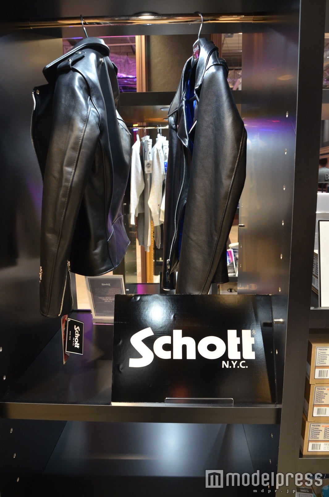 「Schott」コラボ（C）モデルプレス