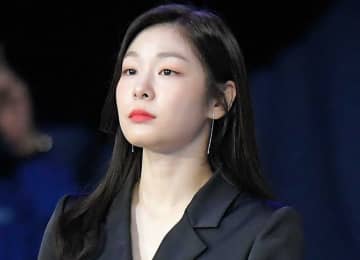 「ゴージャス」「私の女王」35歳のキム・ヨナさんの最新ショットに絶賛の声 引退から12年