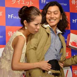 小森純(左)&今井諒(右)夫妻