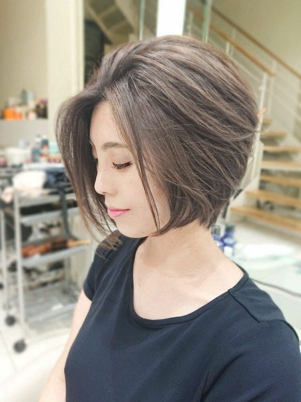 40代 人気の前下がりショートに挑戦してみない 真似したくなるおしゃれヘア モデルプレス 40代 人気の前下がりショートに挑戦してみない 真似したくなるおしゃれヘア モデルプレス