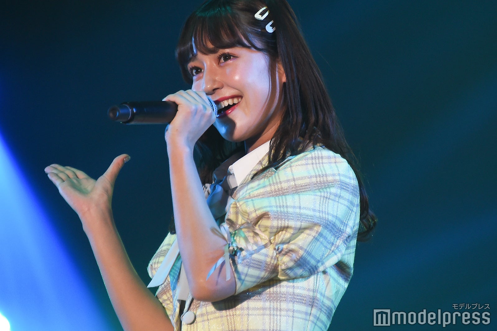 =LOVE（C）モデルプレス