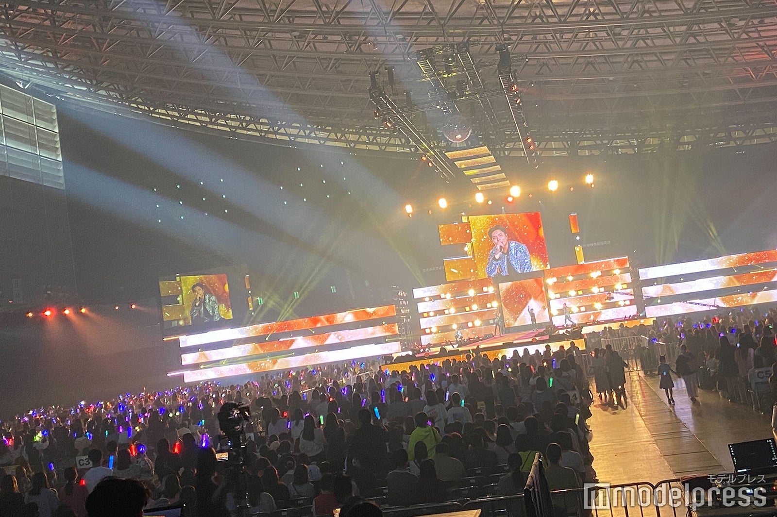 「Rakuten GirlsAward 2022SPRING／SUMMER」会場の様子（C）モデルプレス