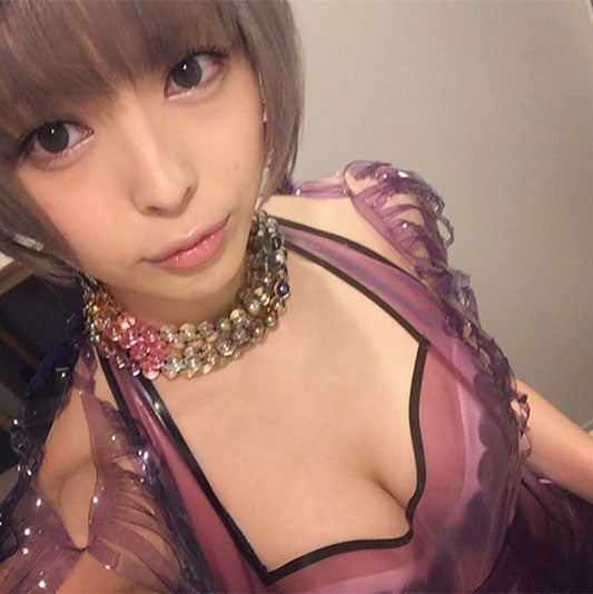 最上もが、美バストあらわな色っぽショットに絶賛の声 きゃりーも反応「付き合ってください」