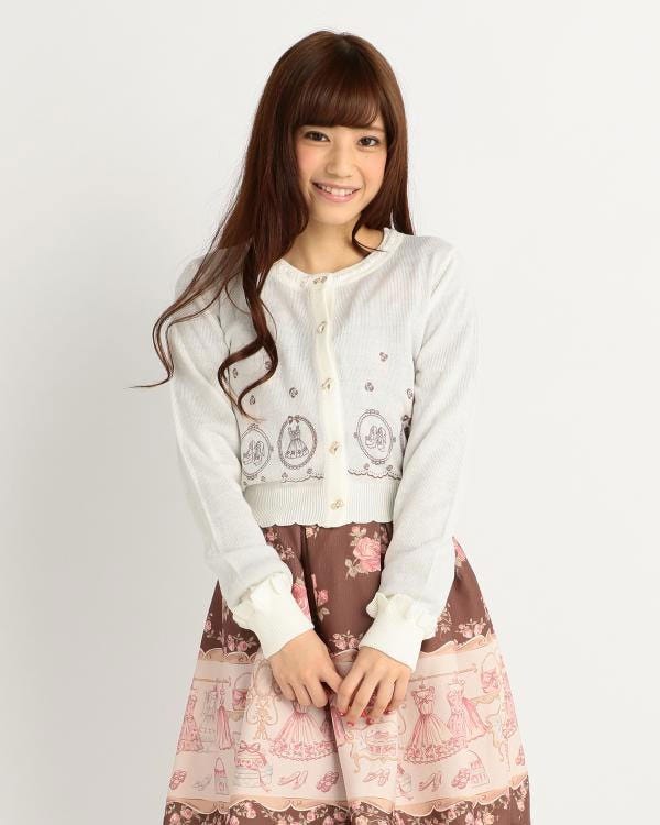 刺繍カーディガン「LIZ LISA」7,452円(税込)/画像提供:Tokyo Kawaii Life