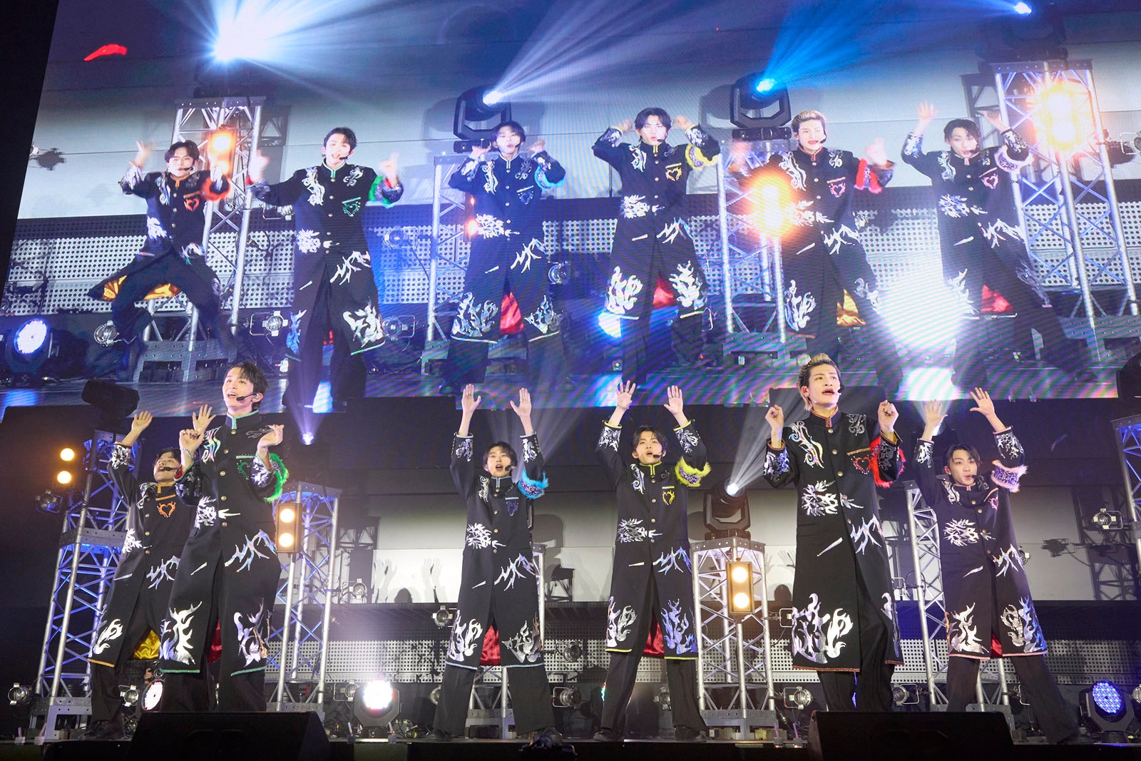 Lienel／カメラマン：米山三郎