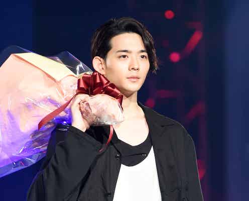 竜星涼、パリコレ仕込みの圧巻ランウェイで観客虜に<神コレ2016S/S>
