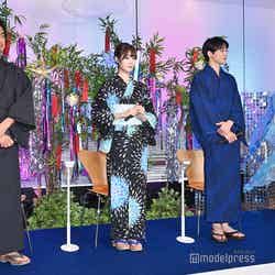 （左から）眞島秀和、高橋ひかる、一ノ瀬颯、若杉栞南氏（C）モデルプレス