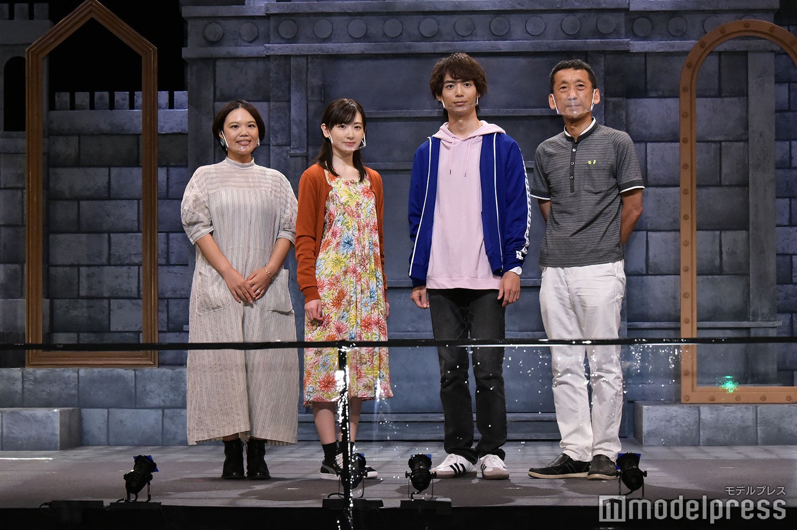 辻村深月氏、生駒里奈、溝口琢矢、成井豊氏（C）モデルプレス