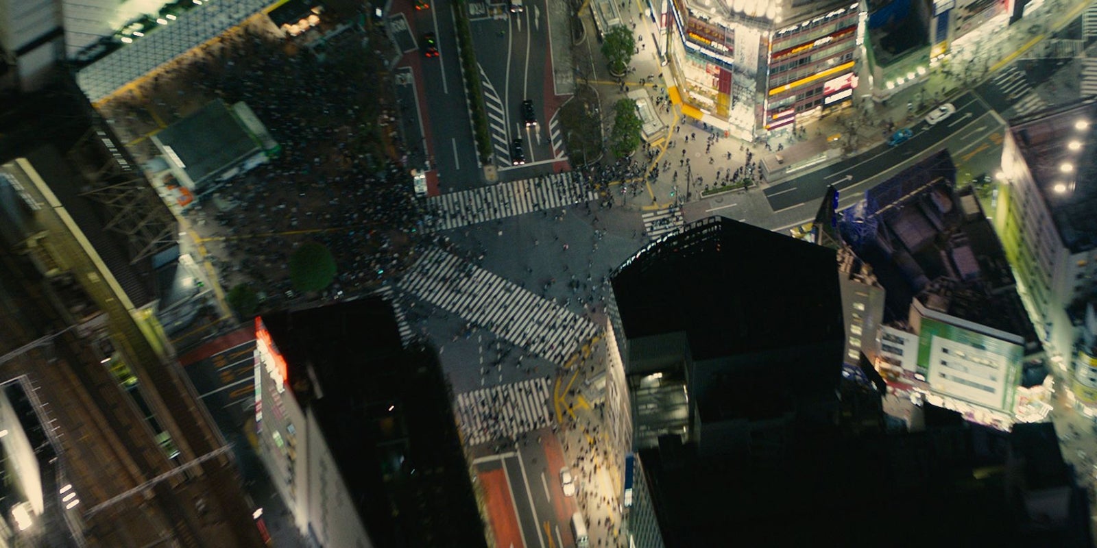 （C）大場つぐみ・小畑健／集英社（C）2016「DEATH NOTE」FILM PARTNERS