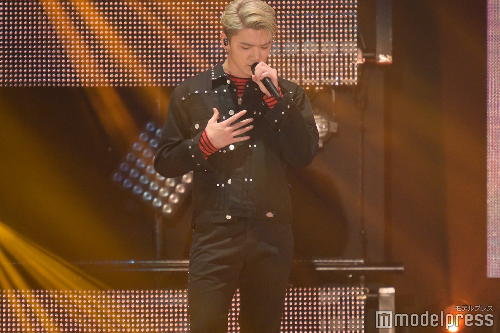 （C）モデルプレス