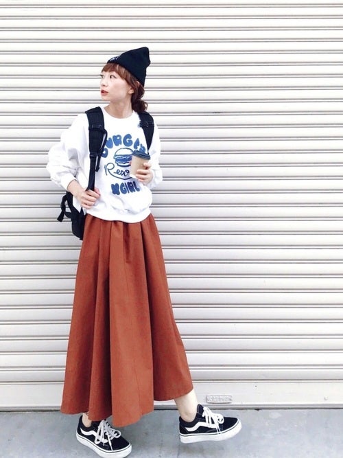 カメラ女子のおしゃれファッション 21 撮影の邪魔にならない動きやすい服装 モデルプレス カメラ女子のおしゃれファッション 21 撮影の邪魔にならない動きやすい服装 モデルプレス