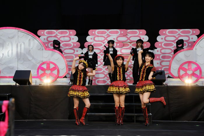 AKB48/4月13日昼公演の様子(C)AKS