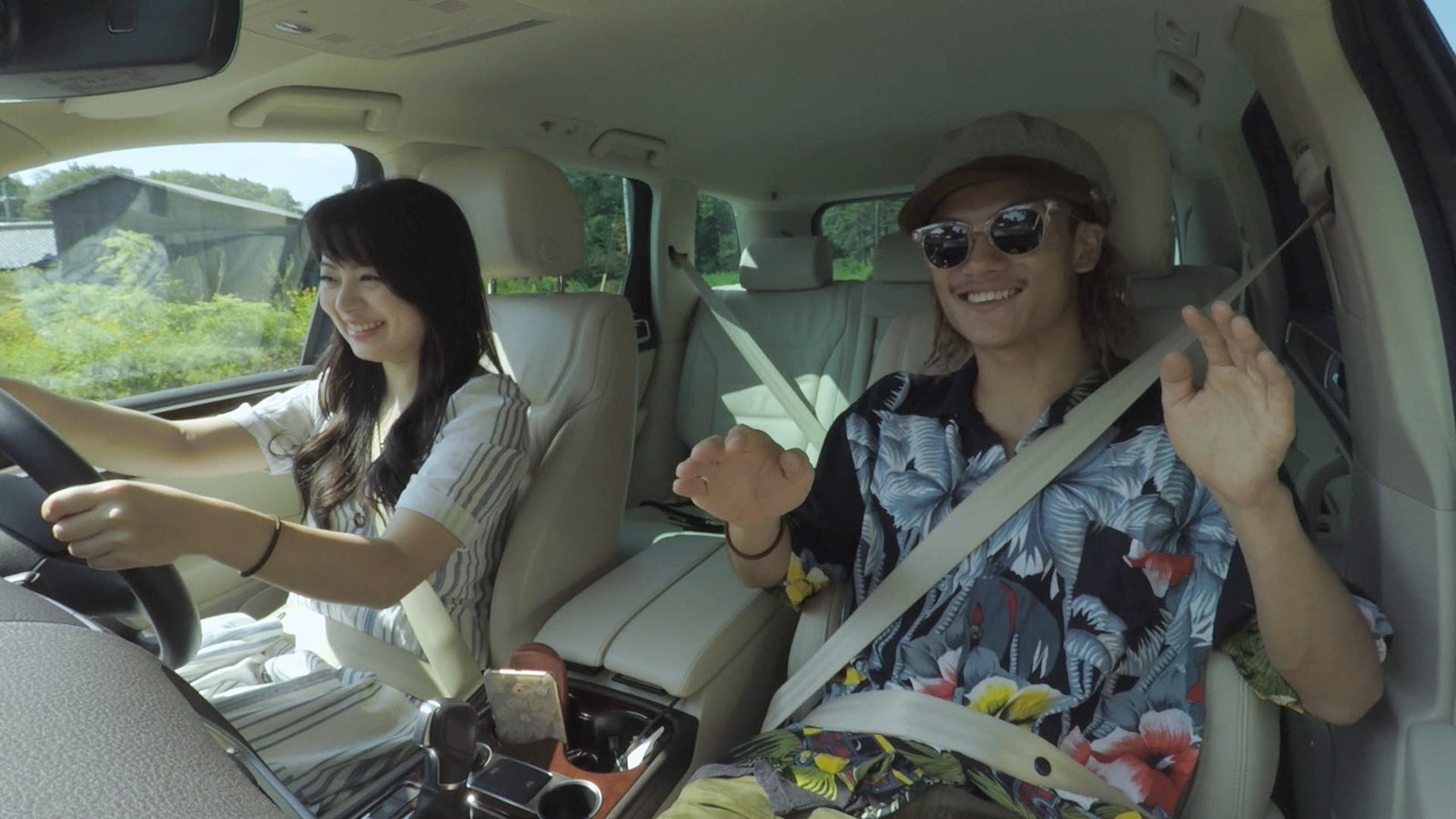 買い出しに行く優衣と海斗「TERRACE HOUSE OPENING NEW DOORS」35th WEEK（C）フジテレビ／イースト・エンタテインメント