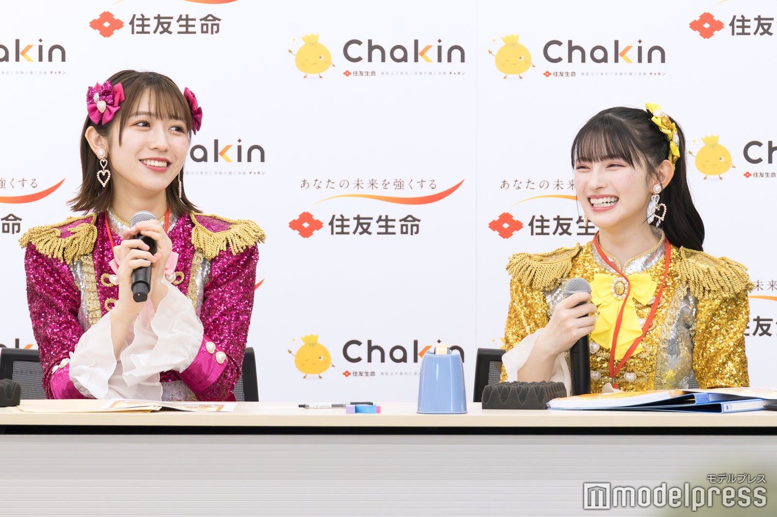 小泉遥香、菅田愛貴（C）モデルプレス