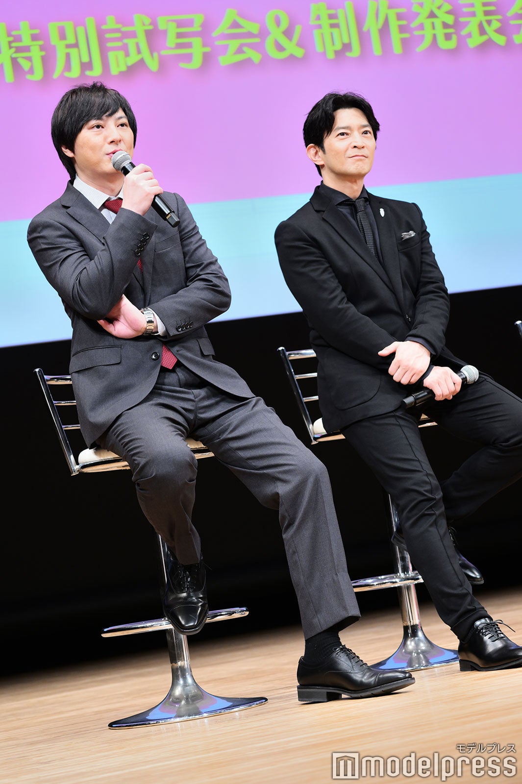 塚本高史、津田健次郎（C）モデルプレス