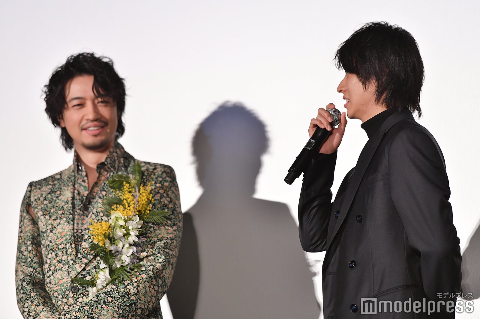 斎藤工、山崎賢人（C）モデルプレス