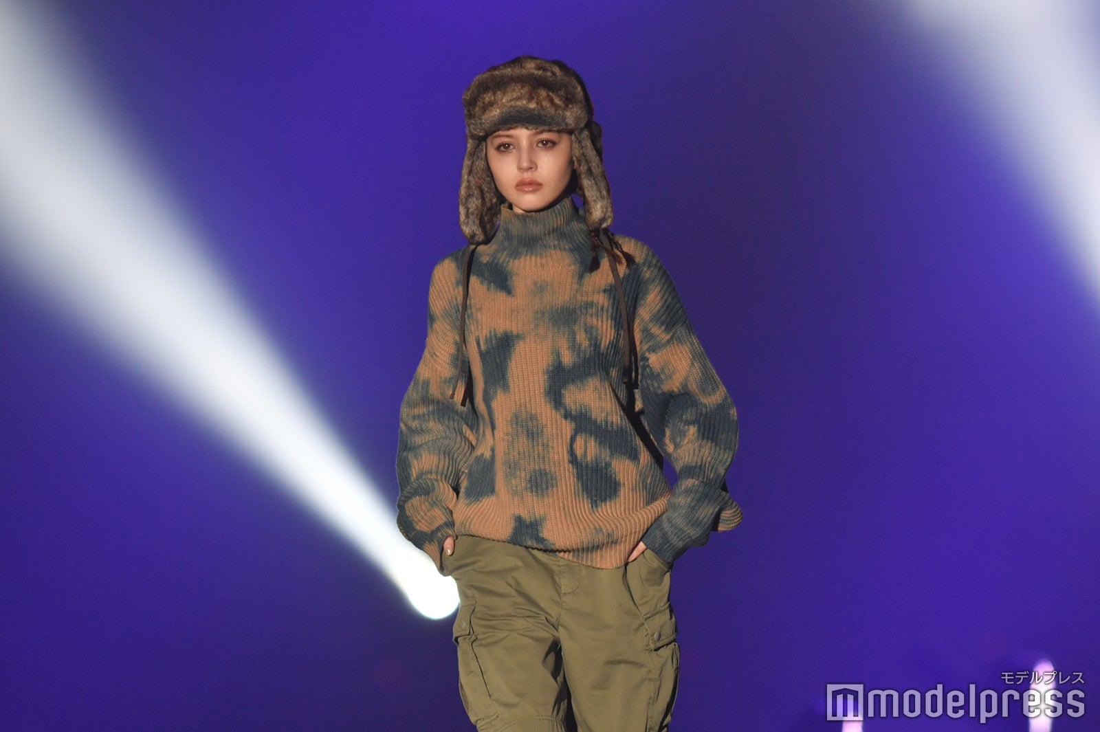 （C）モデルプレス