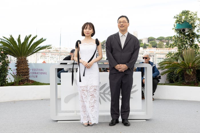 齊藤京子、深田晃司監督(C)Kazuko Wakayama