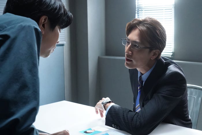 加藤シゲアキ、内博貴(C)フジテレビ