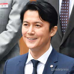 福山雅治 スカッとジャパン 2年ぶり登場 謎のイケメンビジネスマンを熱演 モデルプレス 福山雅治 スカッとジャパン 2年ぶり登場 謎のイケメンビジネスマンを熱演 モデルプレス