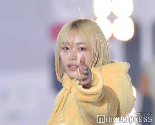 朝倉未来発掘の美女・美月、朝倉の“ピストルポーズ”再現が話題 堂々ランウェイでさらに見つかる