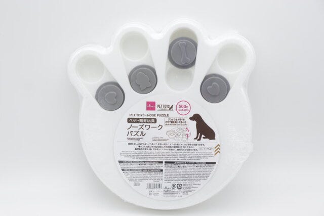 ダイソー　ペット知育玩具
