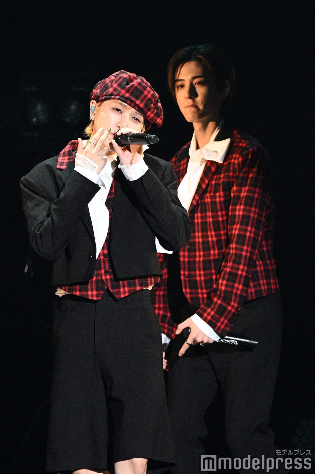 RIWOO（リウ）、LEEHAN（イハン）（C）モデルプレス