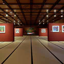 第4展示室 花の間/画像提供:フォーエバー現代美術館 祇園・京都