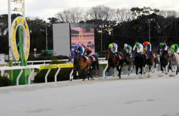 【地方競馬】新春賞 ラッキードリームが逃げ切りで重賞13勝目