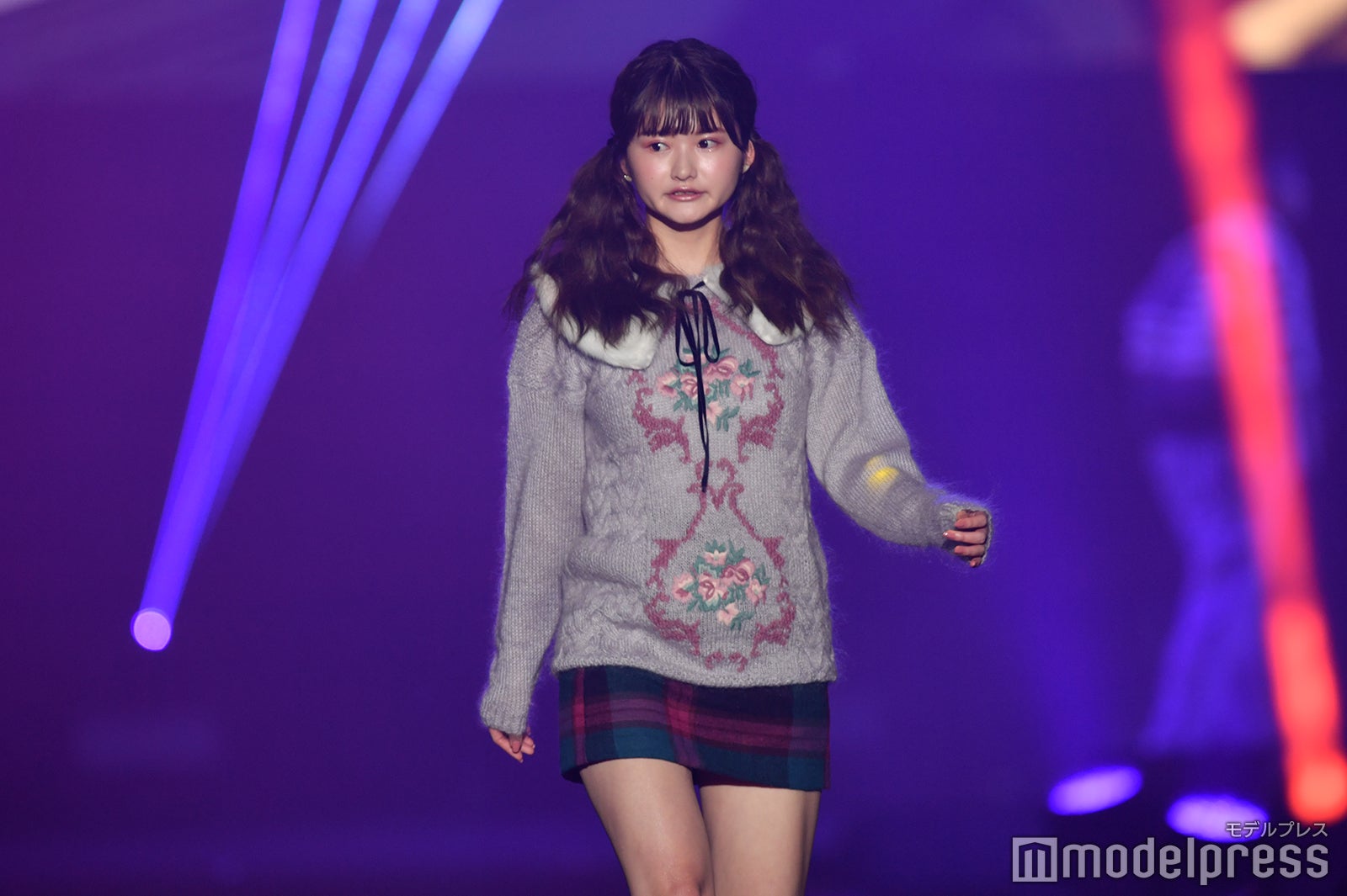 （C）モデルプレス