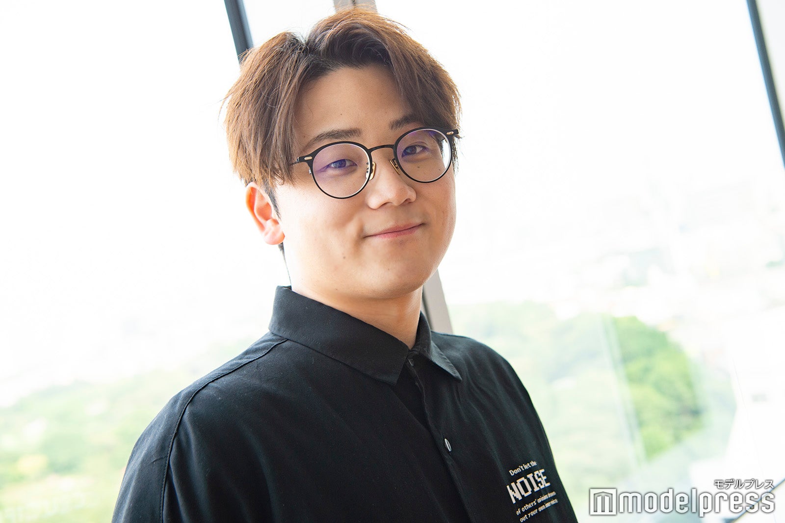 虫眼鏡 （C）モデルプレス