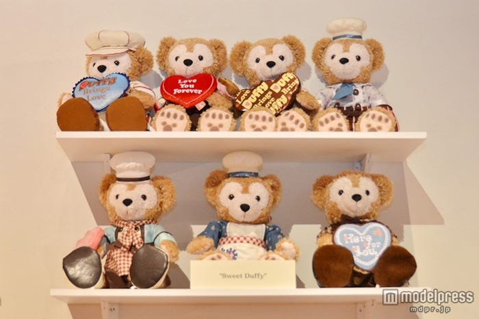 スウィート・ダッフィ-のコスチューム