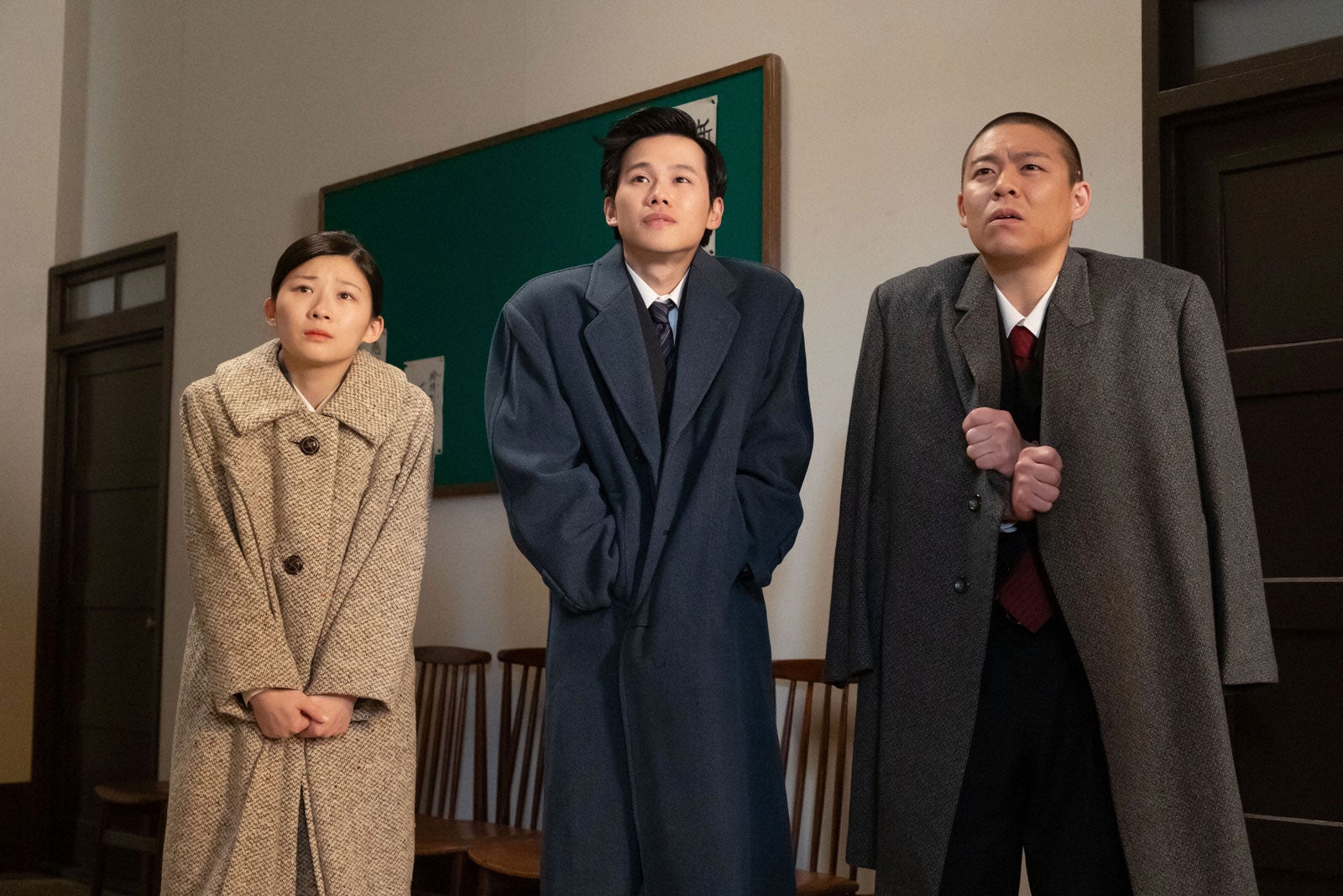 伊藤沙莉、名村辰、松川尚瑠輝 「虎に翼」第55話（C）NHK