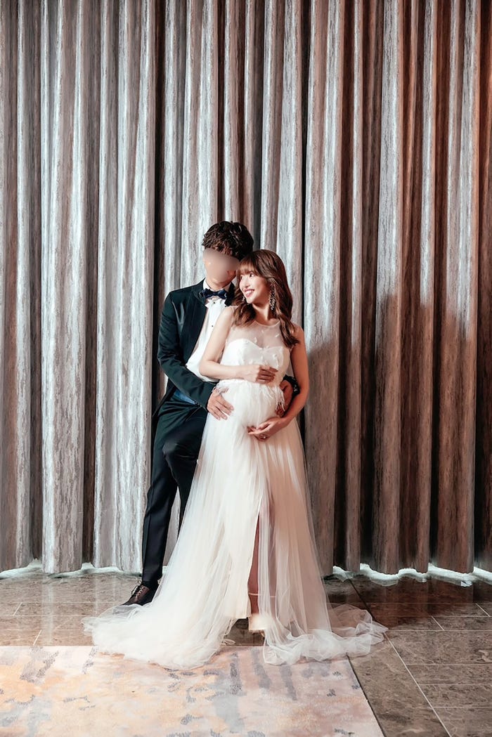 (右)舟山久美子/KUMICKY 舟山久美子オフィシャルブログより(提供写真)