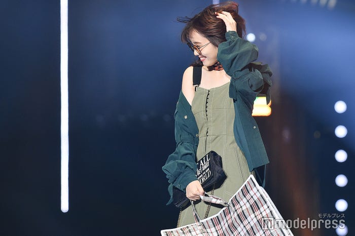 飯豊まりえ (C)モデルプレス