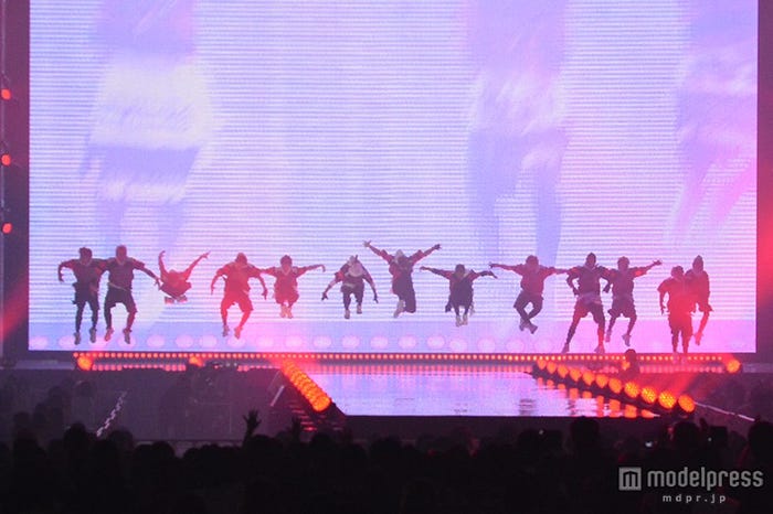 THE RAMPAGE from EXILE TRIBE/ガールズファッションショー「東京ランウェイ2014 AUTUMN/WINTER」より