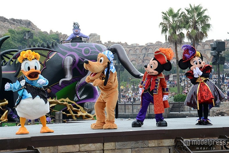 ドナルド、プルート、ミッキー、ミニー／「ザ・ヴィランズ・ワールド」