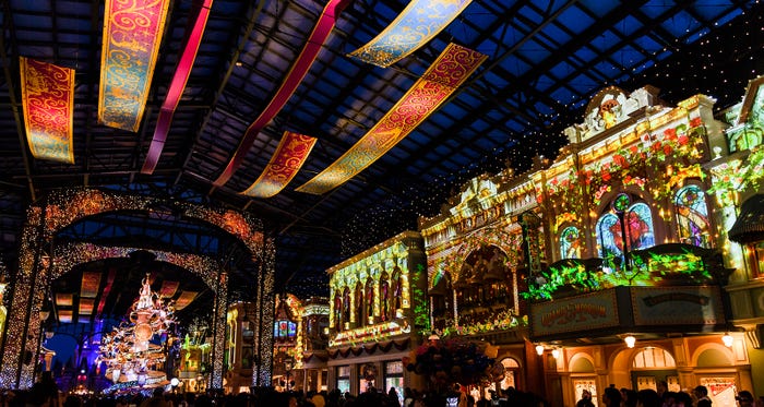 東京ディズニーランド「セレブレーションストリート」 ※イメージ (C)Disney