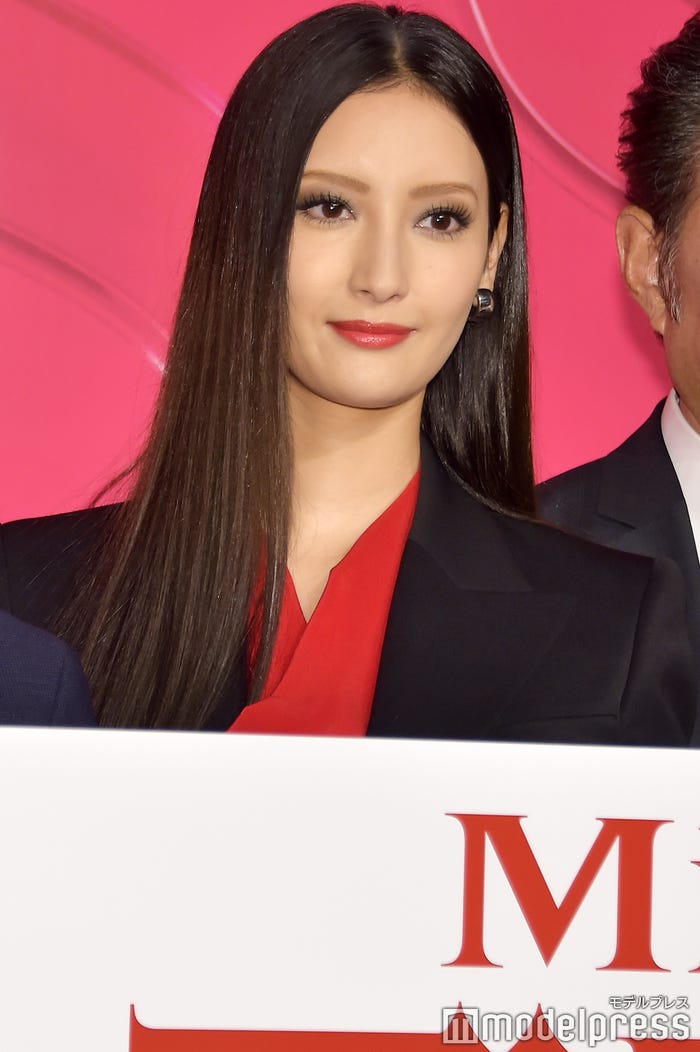 菜々緒(C)モデルプレス