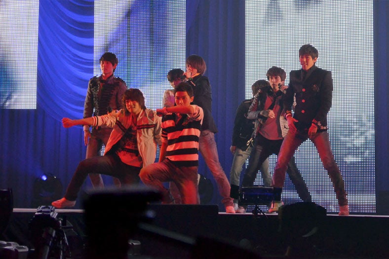 ZE:A（ゼア、朝: 제국의 아이들）