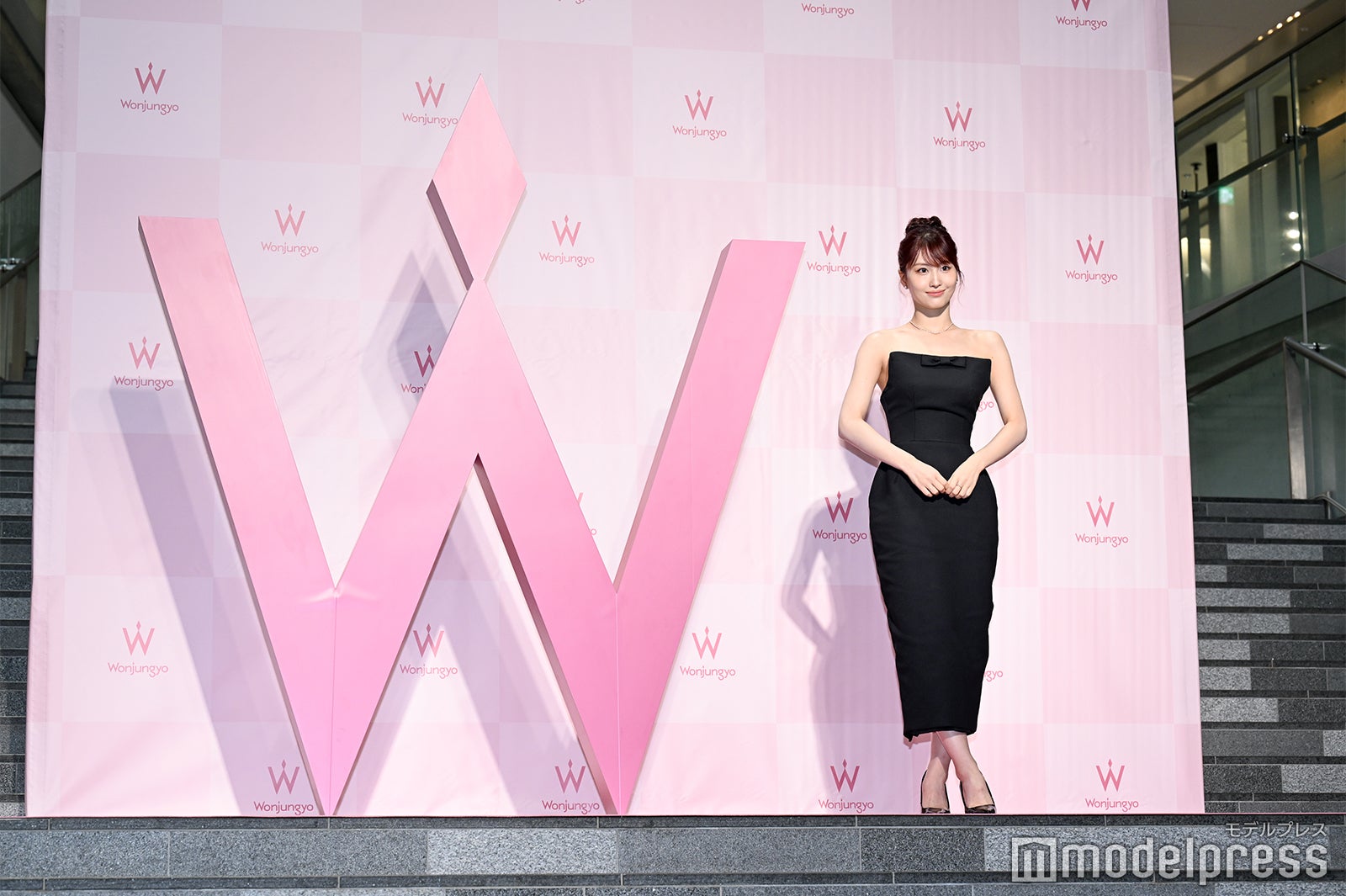 モモ（C）モデルプレス