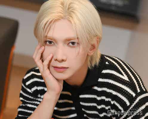 ATEEZ・YEOSANG(ヨサン)活動初期に救われたSAN(サン)の言葉「先の道のりがすごく遥か遠いように感じられた」夢を叶えられた秘訣【連載Vol.4】