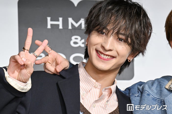 FANTASTICS木村慧人、ロングヘアの女装ショット公開「可愛さに圧倒された」「クオリティが高すぎる」と絶賛の声