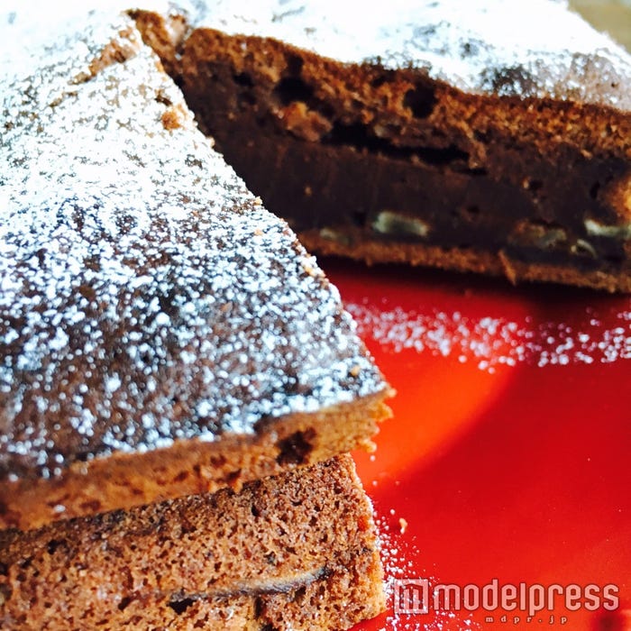 “ごぼうのガトーショコラ” /画像提供:柏原歩