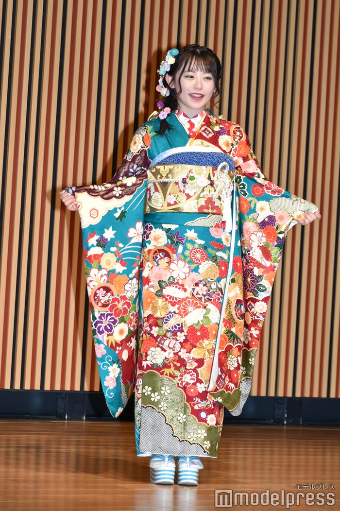 濱咲友菜 (C)モデルプレス