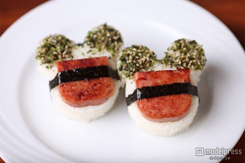 ミッキー・シェイプのスパムむすび1個（＄4．00）