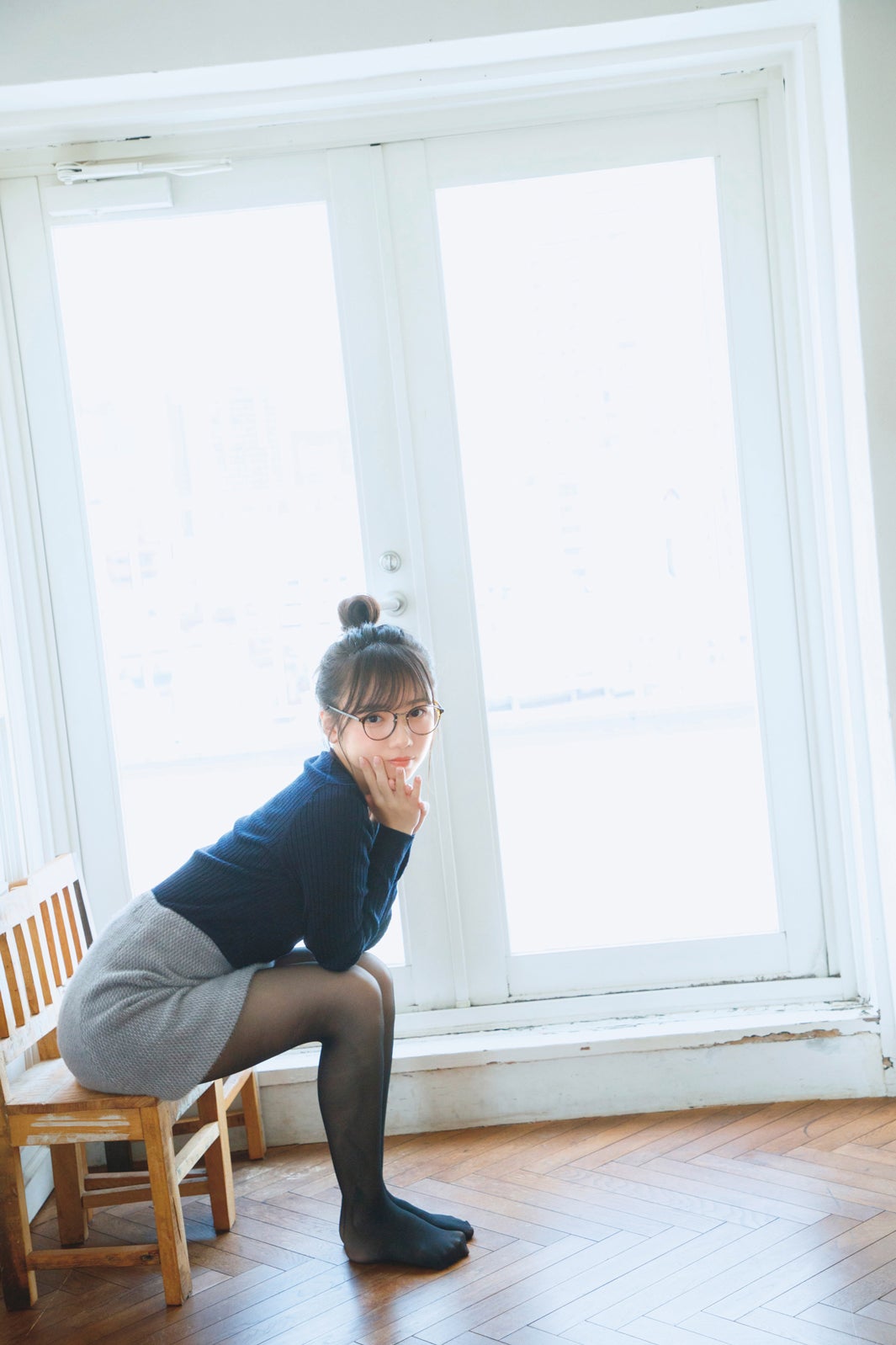 日向坂46齊藤京子、美へそ＆美脚披露 センター発表後初の大型撮り